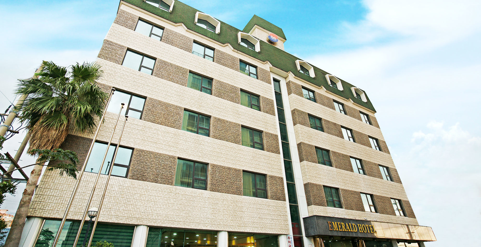 Emerald Hotel Чеджудо Экстерьер фото